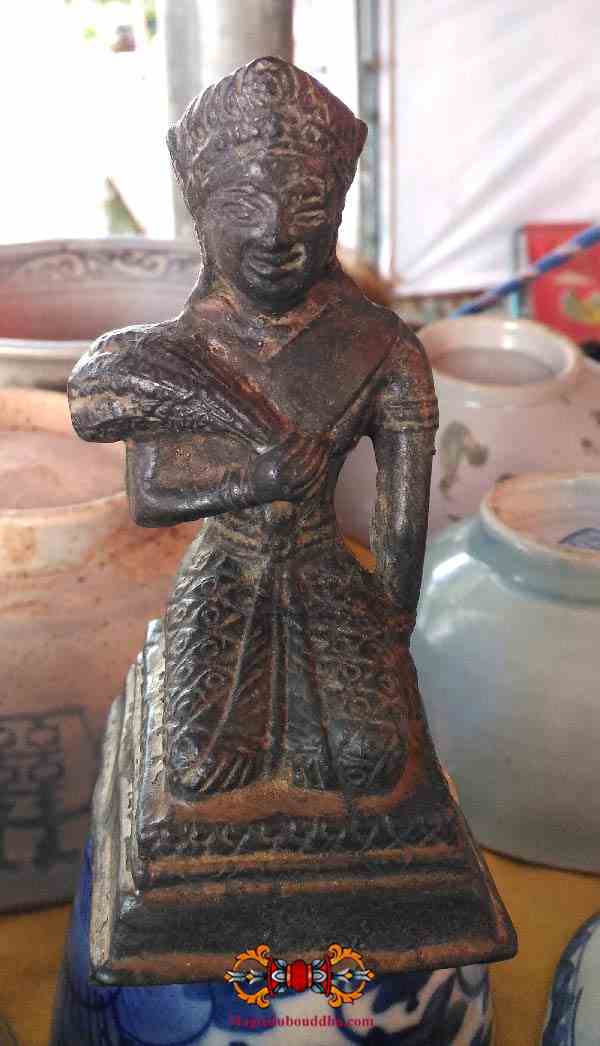mae phosop déesse du riz et des moissons